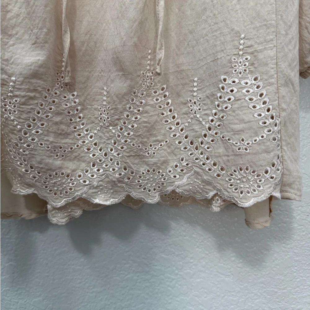 Fig and Flower Beige Lace Crochet 3/4 sleeve Blouse Women’s Size Large - Picture 4 of 10